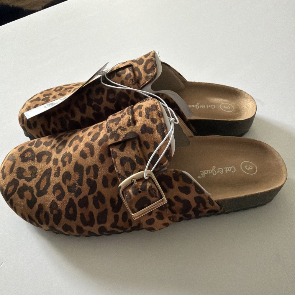 Kids' Tate Clogs - Cat & Jack Brown Leopard 3 BRAND NEW 723